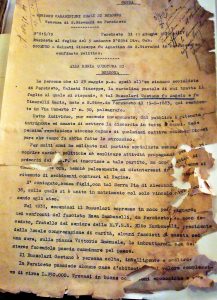 Il documento della Tenenza dei Carabinieri di Persiceto, dellì11 giugno 1936, contenuto nel fascicolo depositato presso l'ASBO e molto malridotto, fotografato da noi.